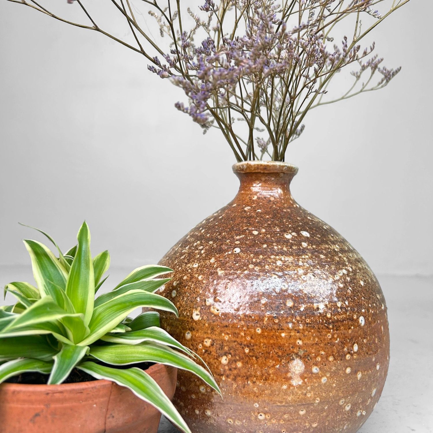 Vintage Shigaraki Ikebana Vase – Japan, 1970