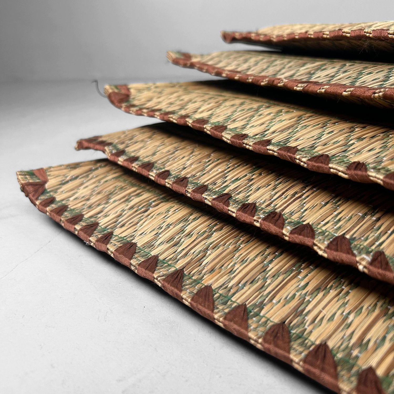 Set van 5 Vintage Japanse Zabuton Zitkussens – Jaren ’70