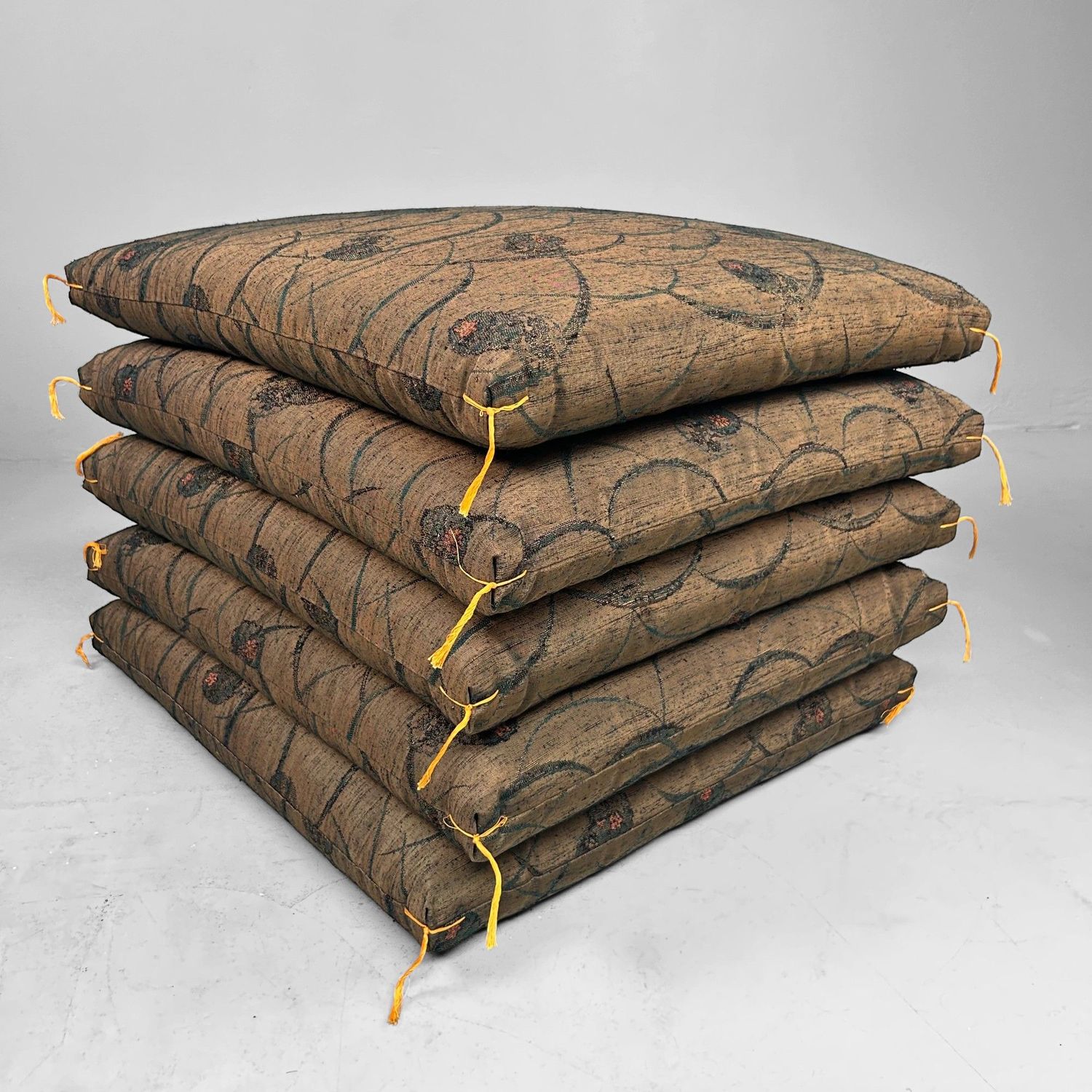 Set of 5 Luxurious Japanese Zabuton Floor Cushions – 1980s Vintage