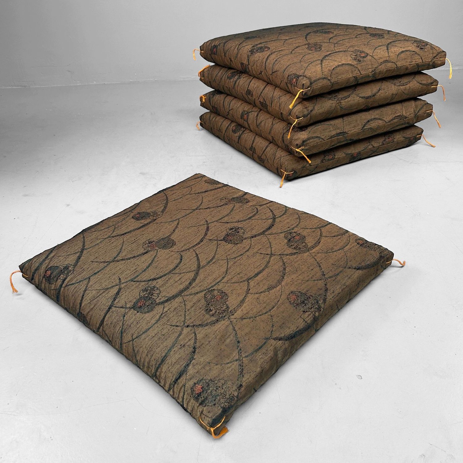 Set of 5 Luxurious Japanese Zabuton Floor Cushions – 1980s Vintage