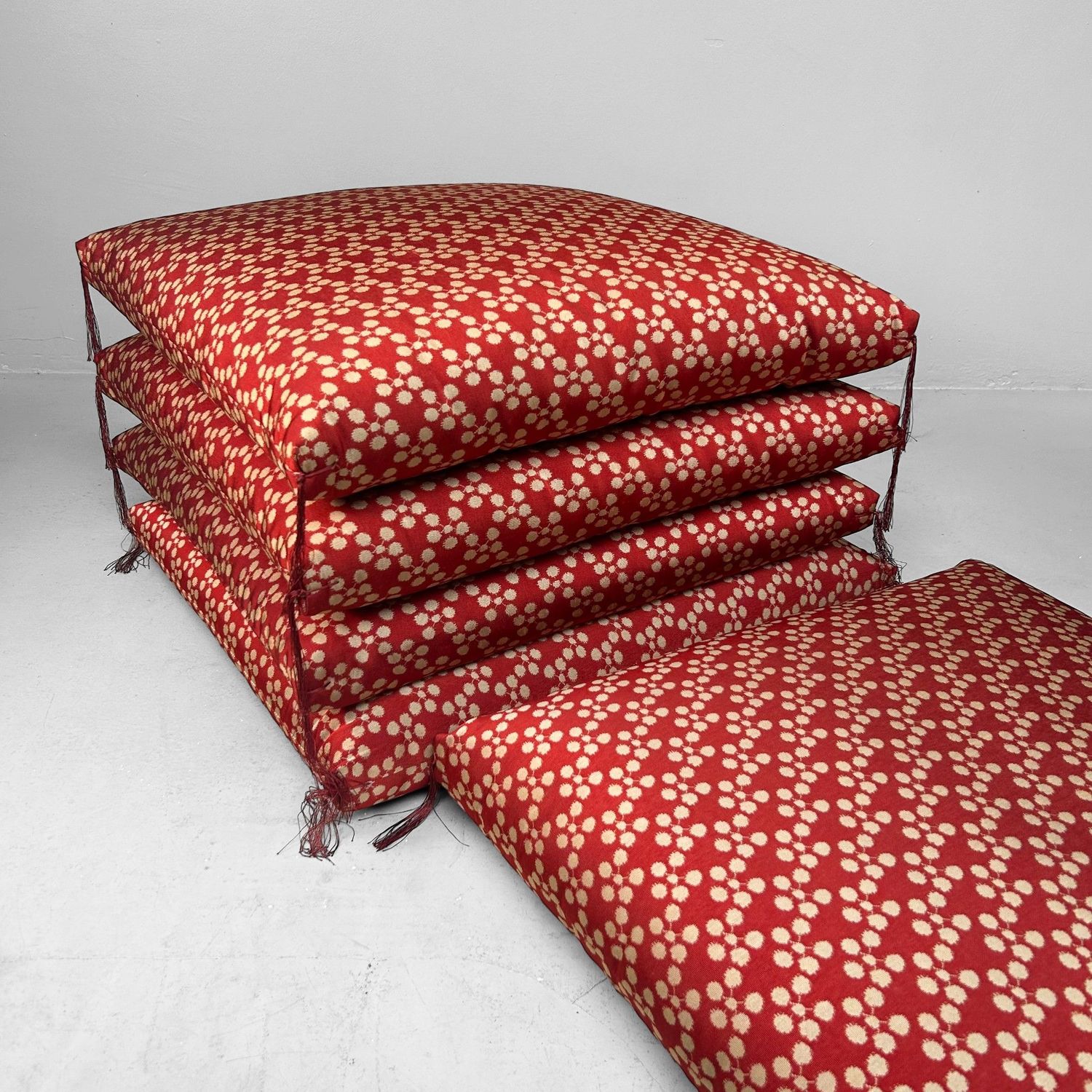 Set of 5 Luxurious Vintage Japanese Zabuton – 1970s Authentic Floor Cushions