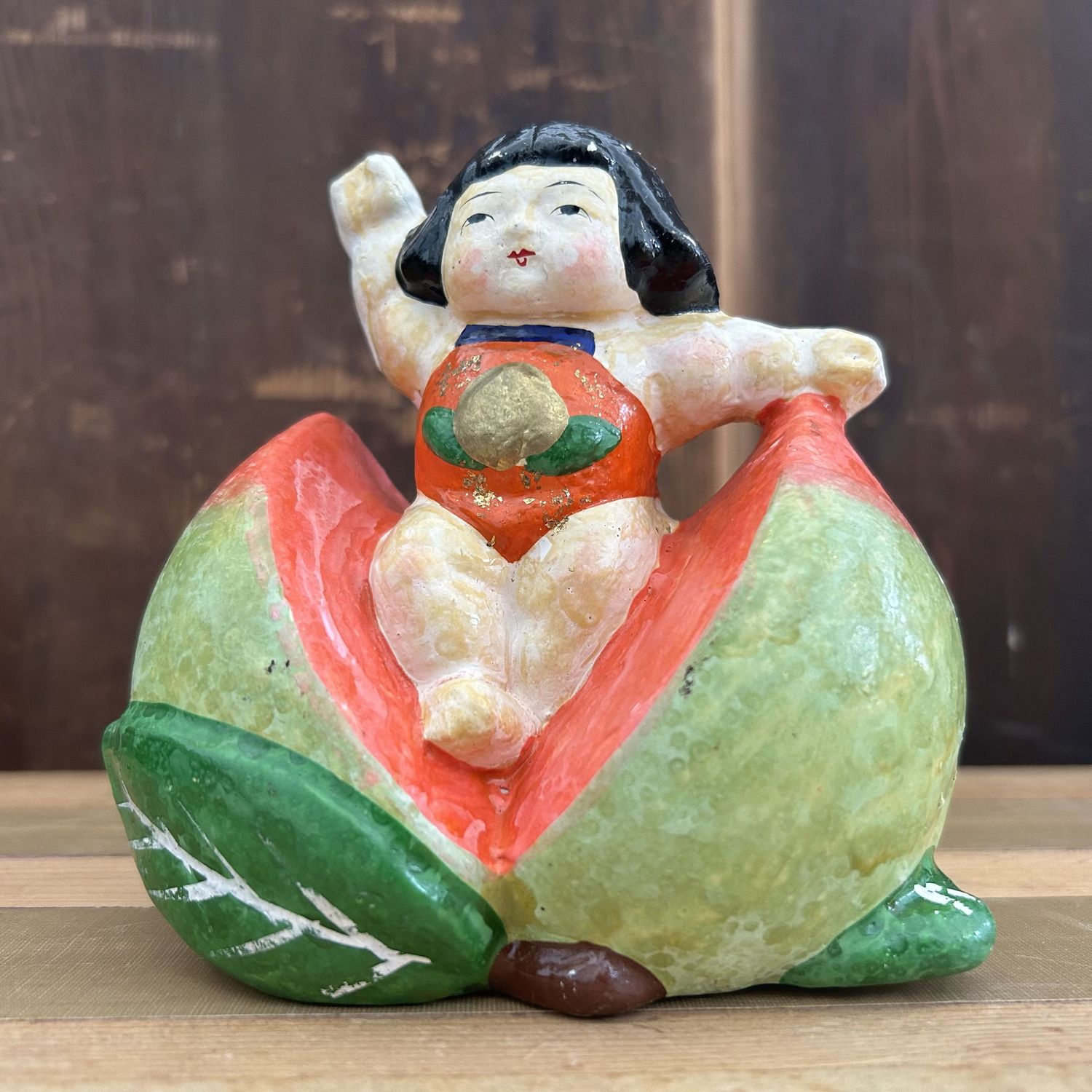 Vintage Japanse 'Perzikjongen', Momotarō Beeldje, 1950s