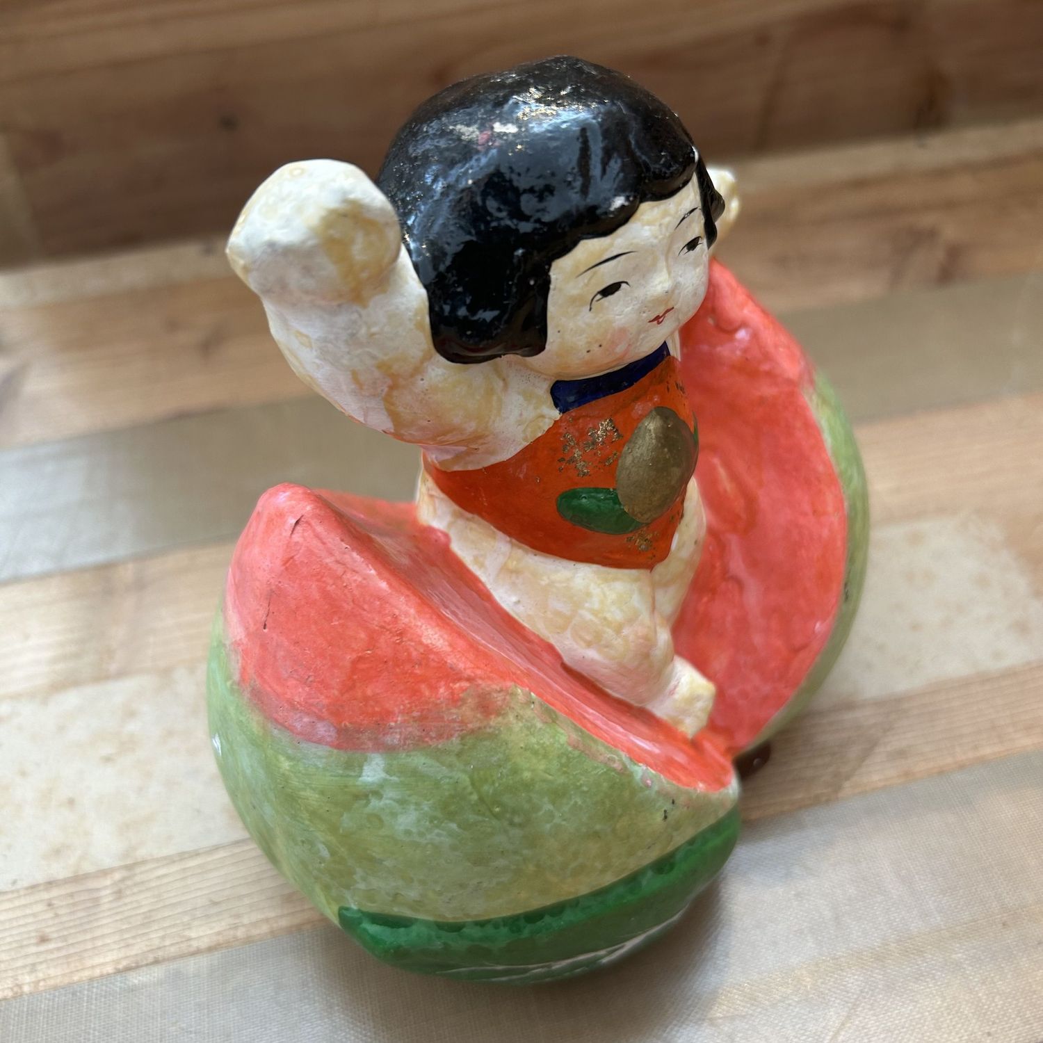 Vintage Japanse 'Perzikjongen', Momotarō Beeldje, 1950s