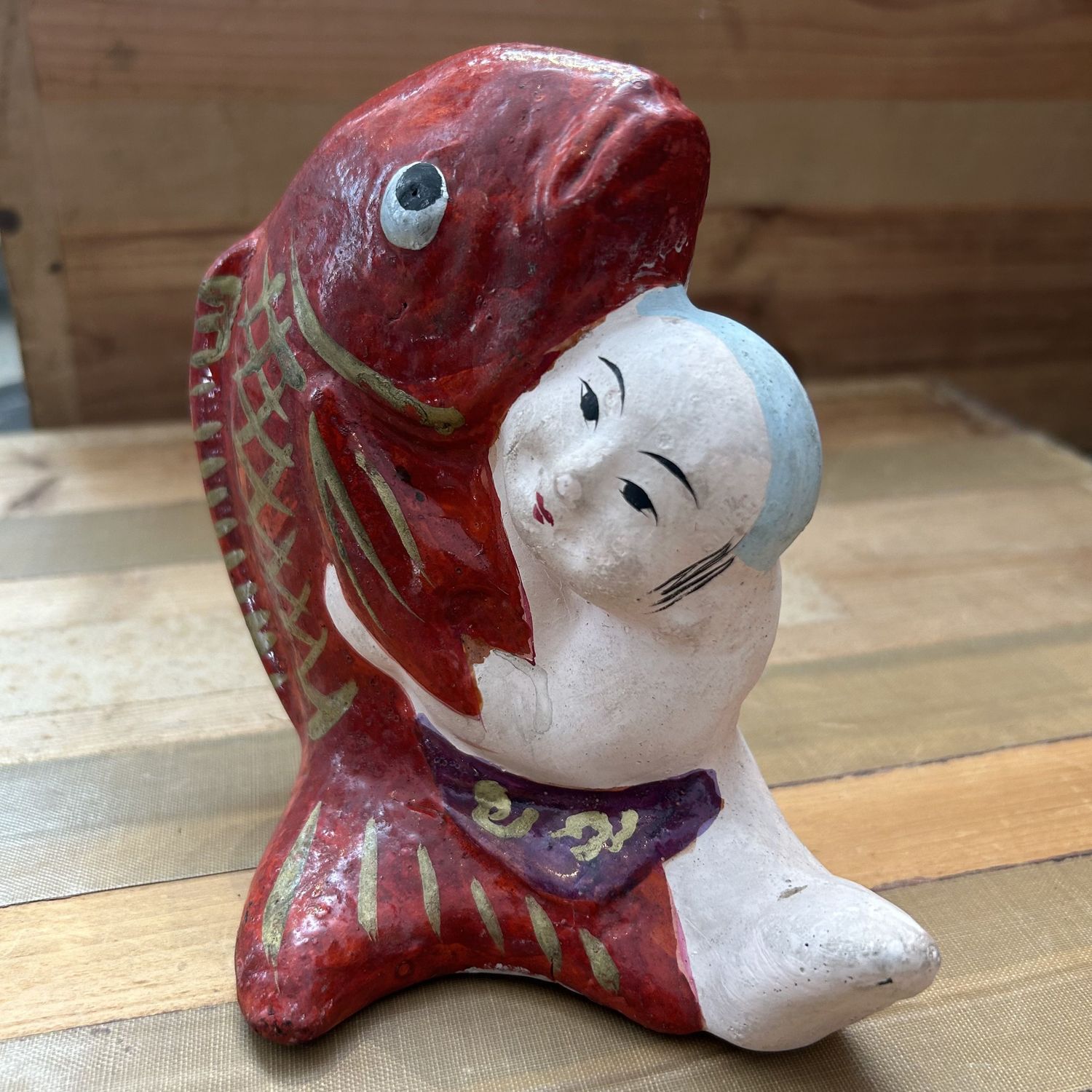 Vintage Japanse 'Kintarō met Karper' Beeldje, 1950s