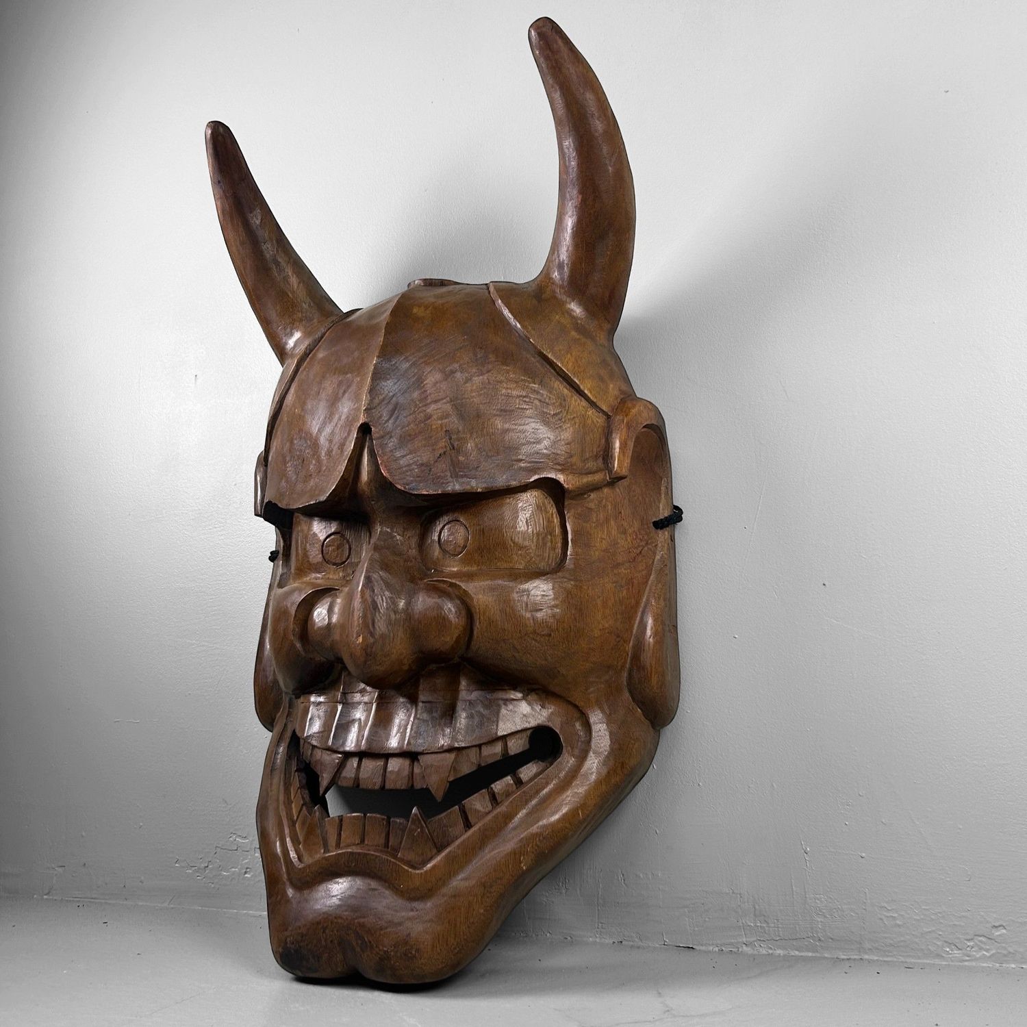 Groot Japans Houten Hannya-masker – Handgesneden – Jaren 50