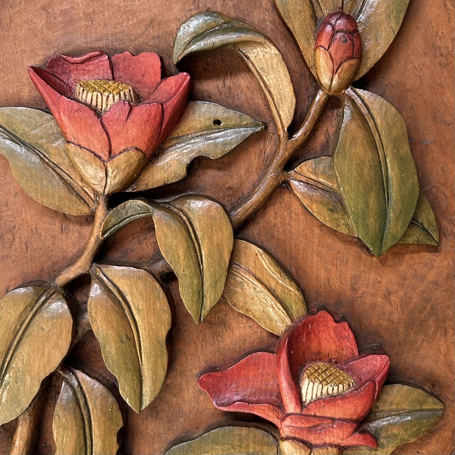 Vintage Japanse Wanddecoratie in Hout – Pioenroos in Reliëf, 1950s