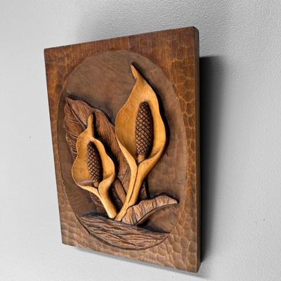 Vintage Japanese Wooden Wall Decoration – Calla Lily Relief, 1950s