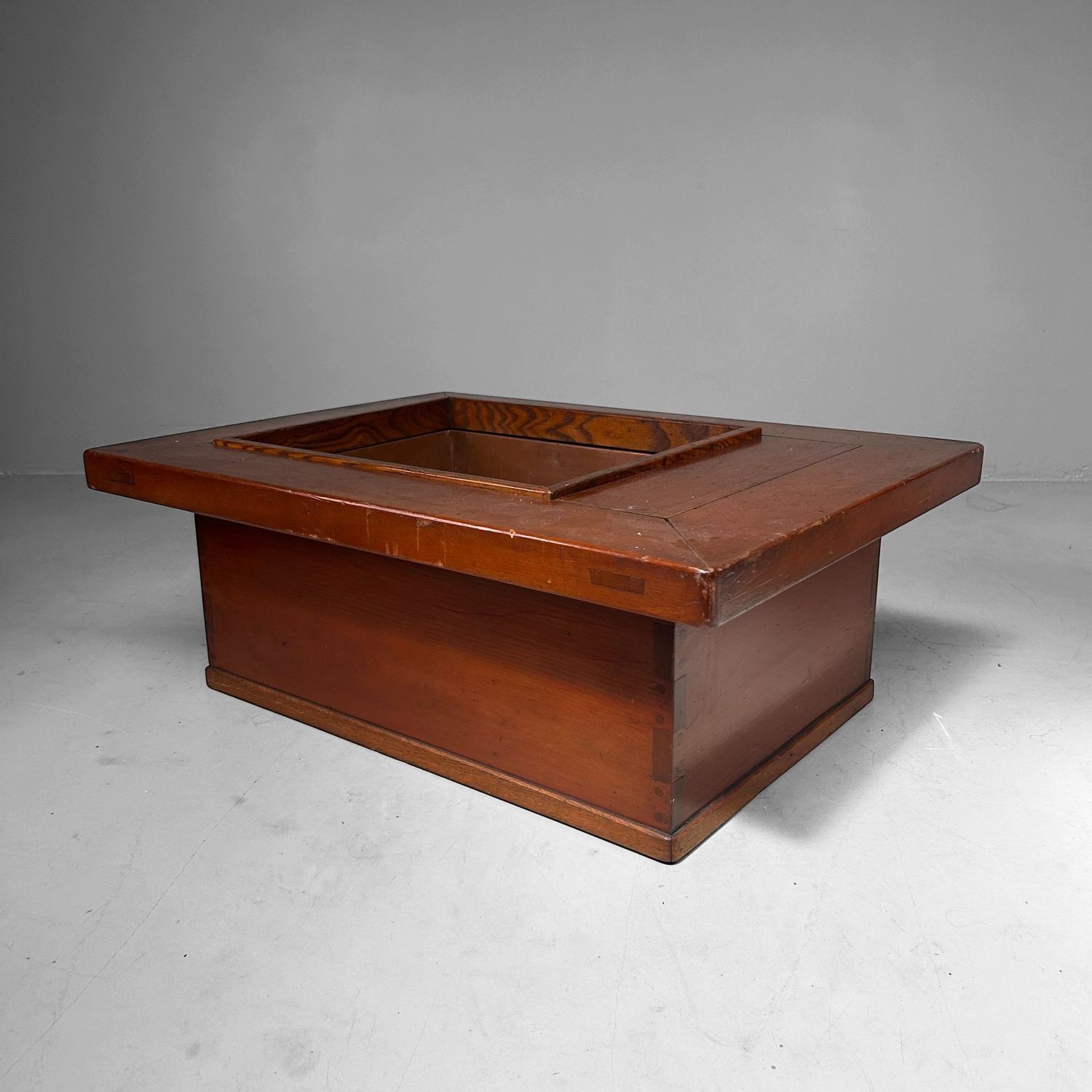 ​Antieke Japanse Hibachi Tafel, Decoratieve Plantendisplay, jaren 1920