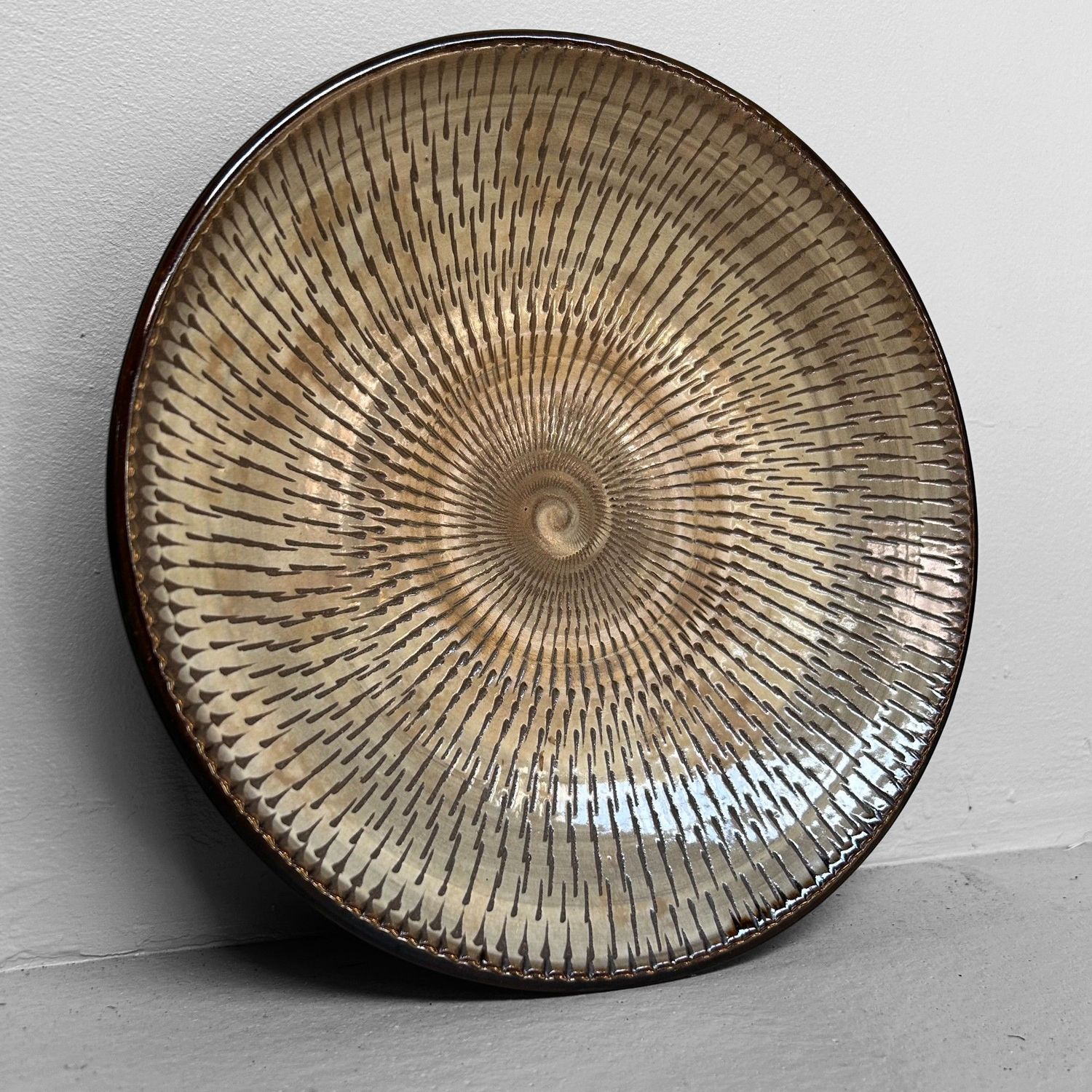 Onta Yaki Keramieken Bord – Japan, ca. 1950.