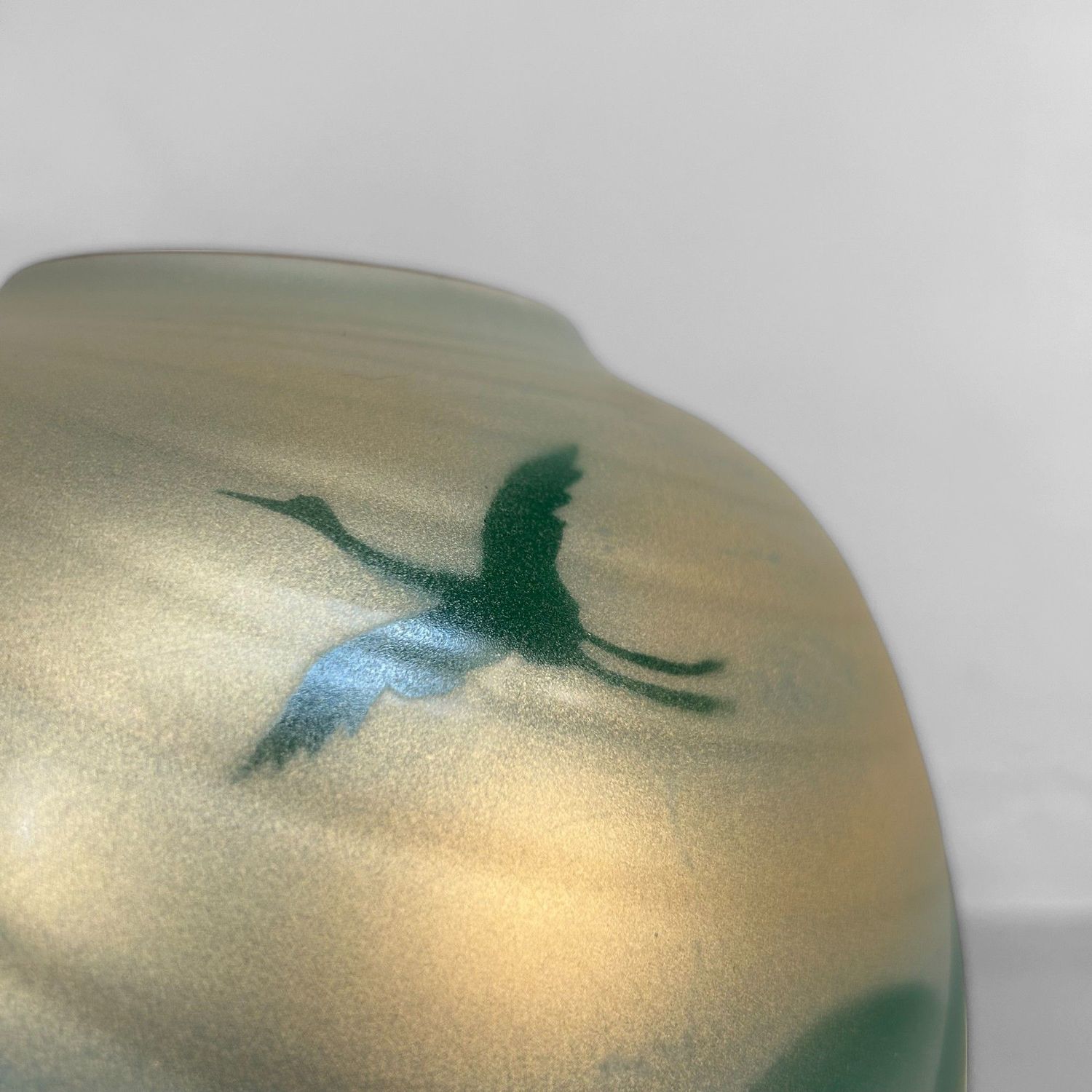 Japanese Kutani Yaki Vase with Cranes – Saikyū-gama, ca. 1980