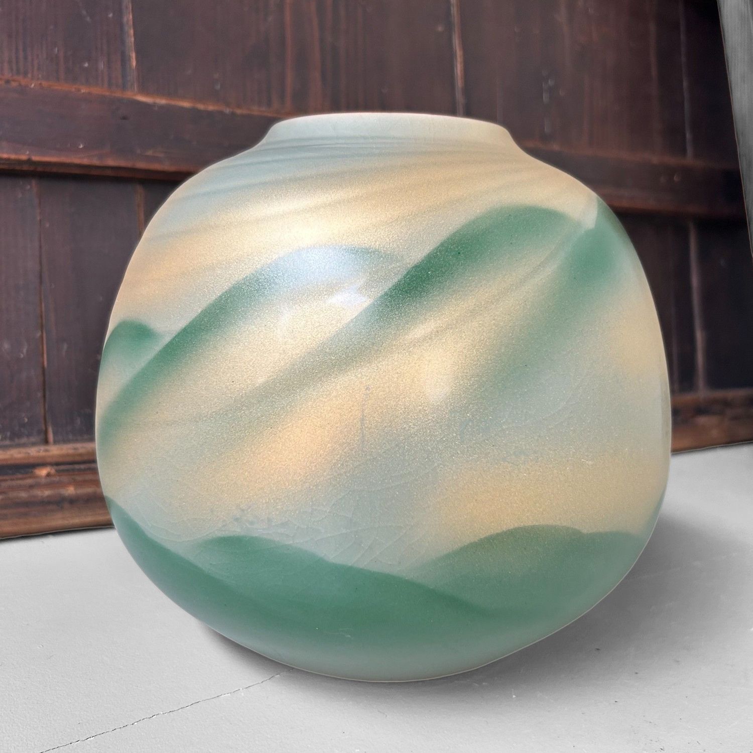 Japanese Kutani Yaki Vase with Cranes – Saikyū-gama, ca. 1980