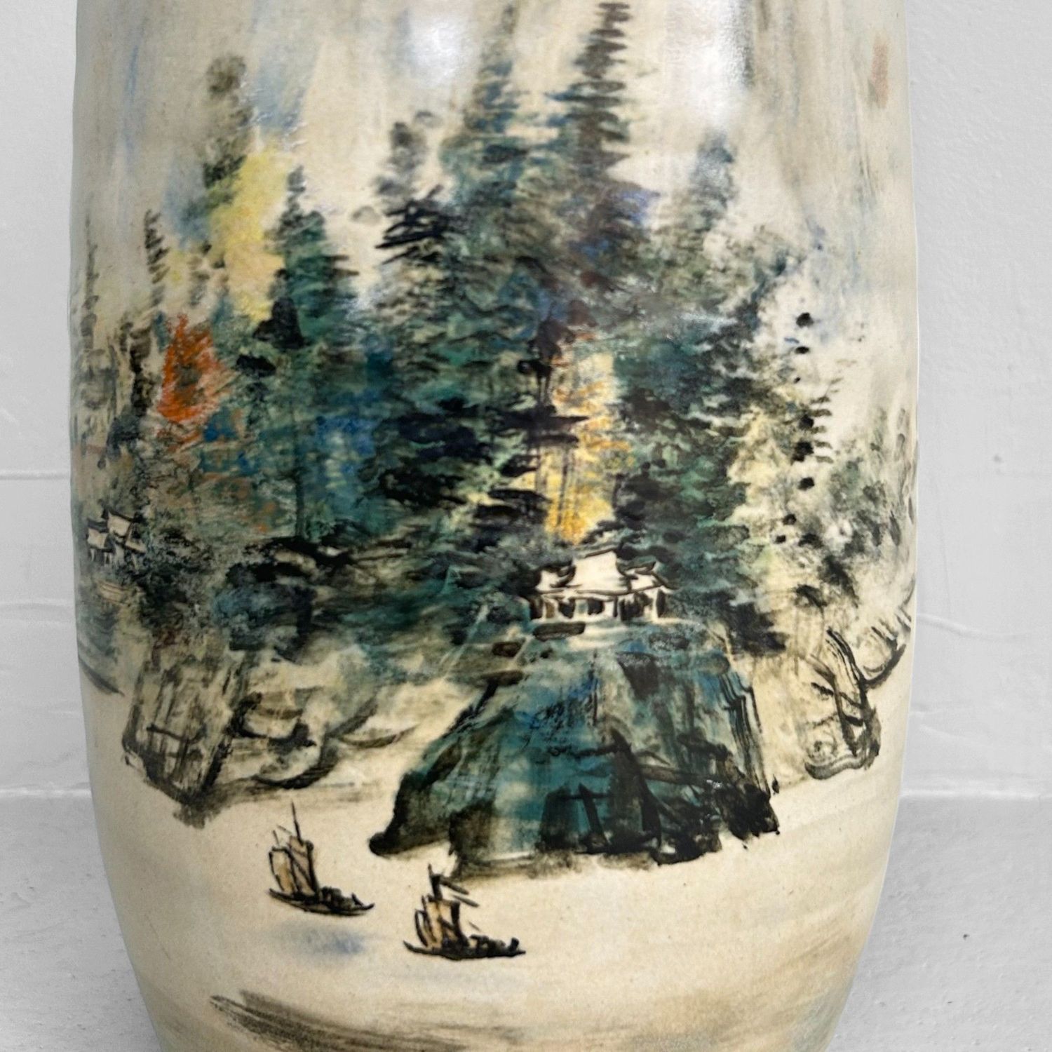 Handgeschilderde Chinese Landschapsvaas – Poëtisch Bergdecor, 1960