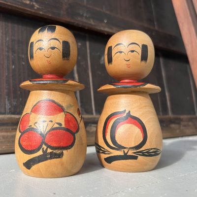 Set Kokeshi door Sugawara Satoshi – Tōgatta-stijl, 1970s