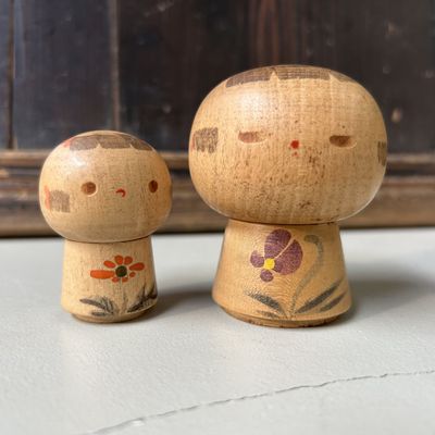 Set van 2 Vintage Kokeshi – Sanpei Yamanaka, Japan, 1970s