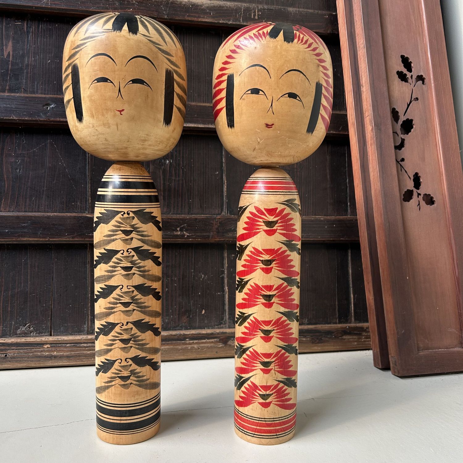 Rare Set of Large Dentō Kokeshi, Tōgatta-kei, Japan Rare Set of Large Dentō Kokeshi, Tōgatta-kei, Japan