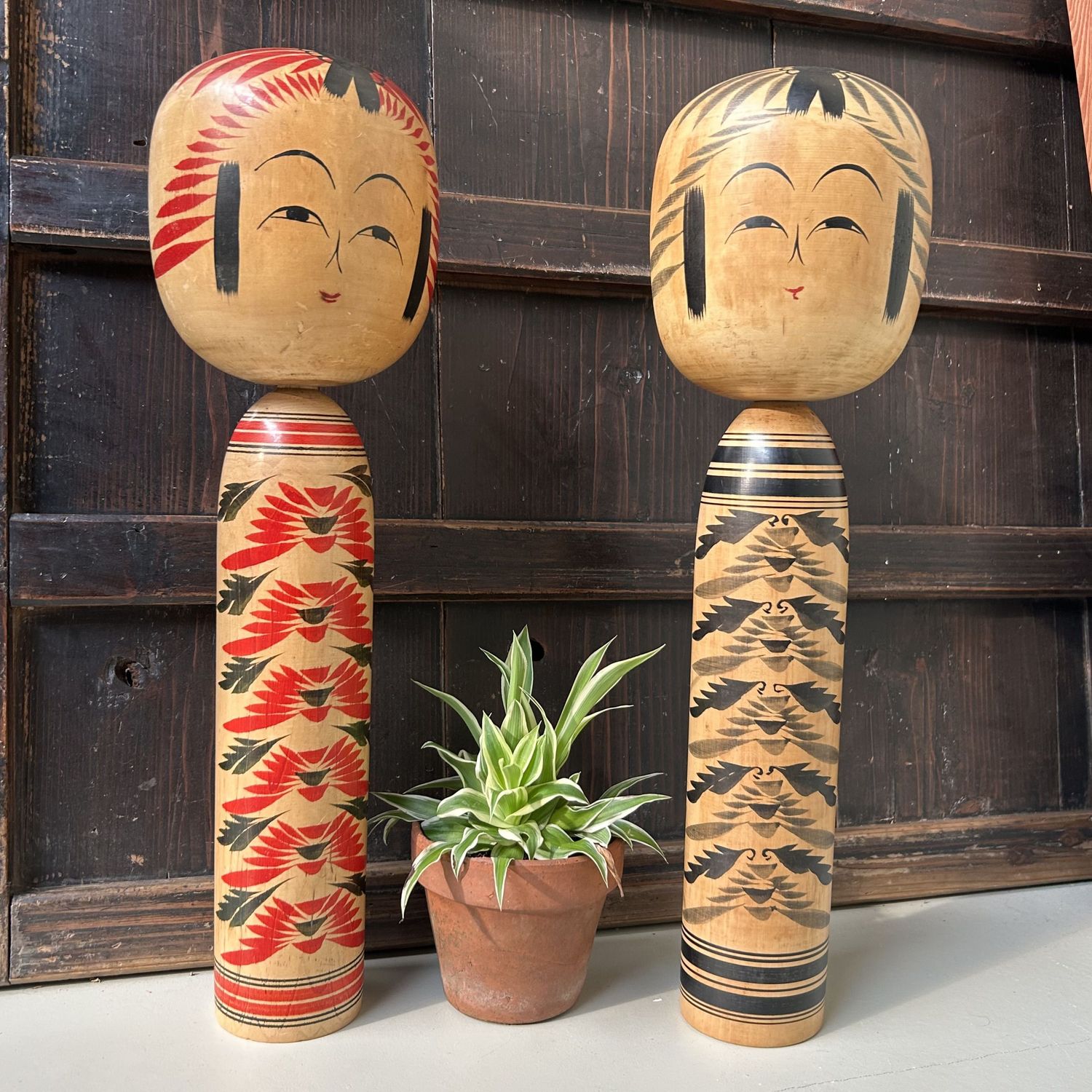 Rare Set of Large Dentō Kokeshi, Tōgatta-kei, Japan Rare Set of Large Dentō Kokeshi, Tōgatta-kei, Japan
