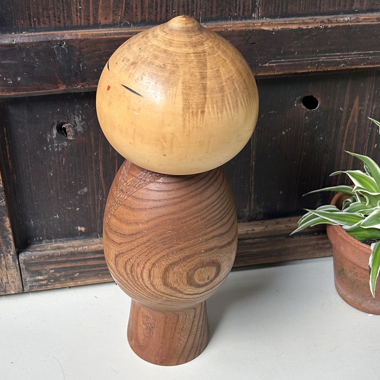 Zeldzame Kokeshi ‘Mushin’ door Watanabe Masao – Japan, jaren 60 Zeldzame Kokeshi ‘Mushin’ door Watanabe Masao – Japan, jaren 60