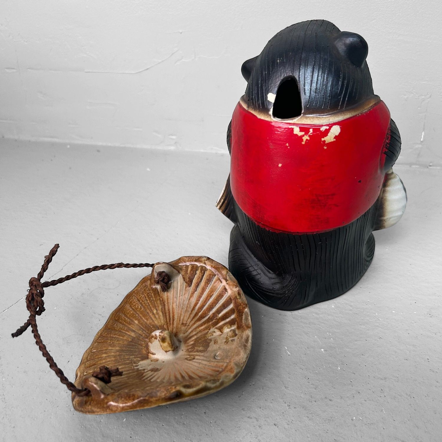 Vintage Tanuki Beeld, Japan, 1960s