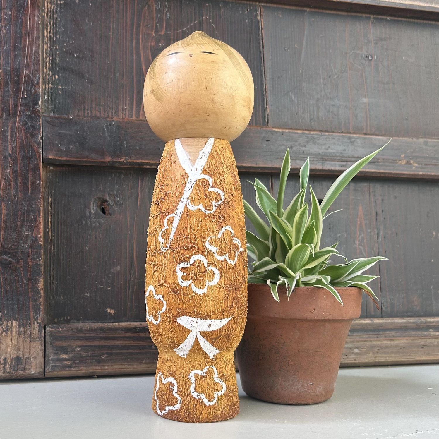Zeldzame Kokeshi ‘Mushin’ door Watanabe Masao, Japan, jaren 60 Zeldzame Kokeshi ‘Mushin’ door Watanabe Masao, Japan, jaren 60
