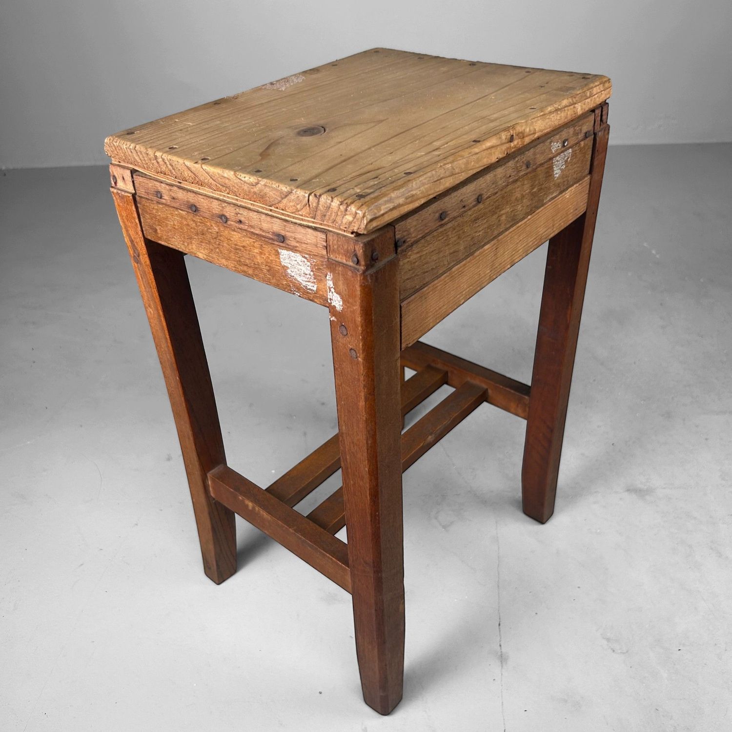 Minimalist Japanese Wooden Stool, Mingei, 1930s