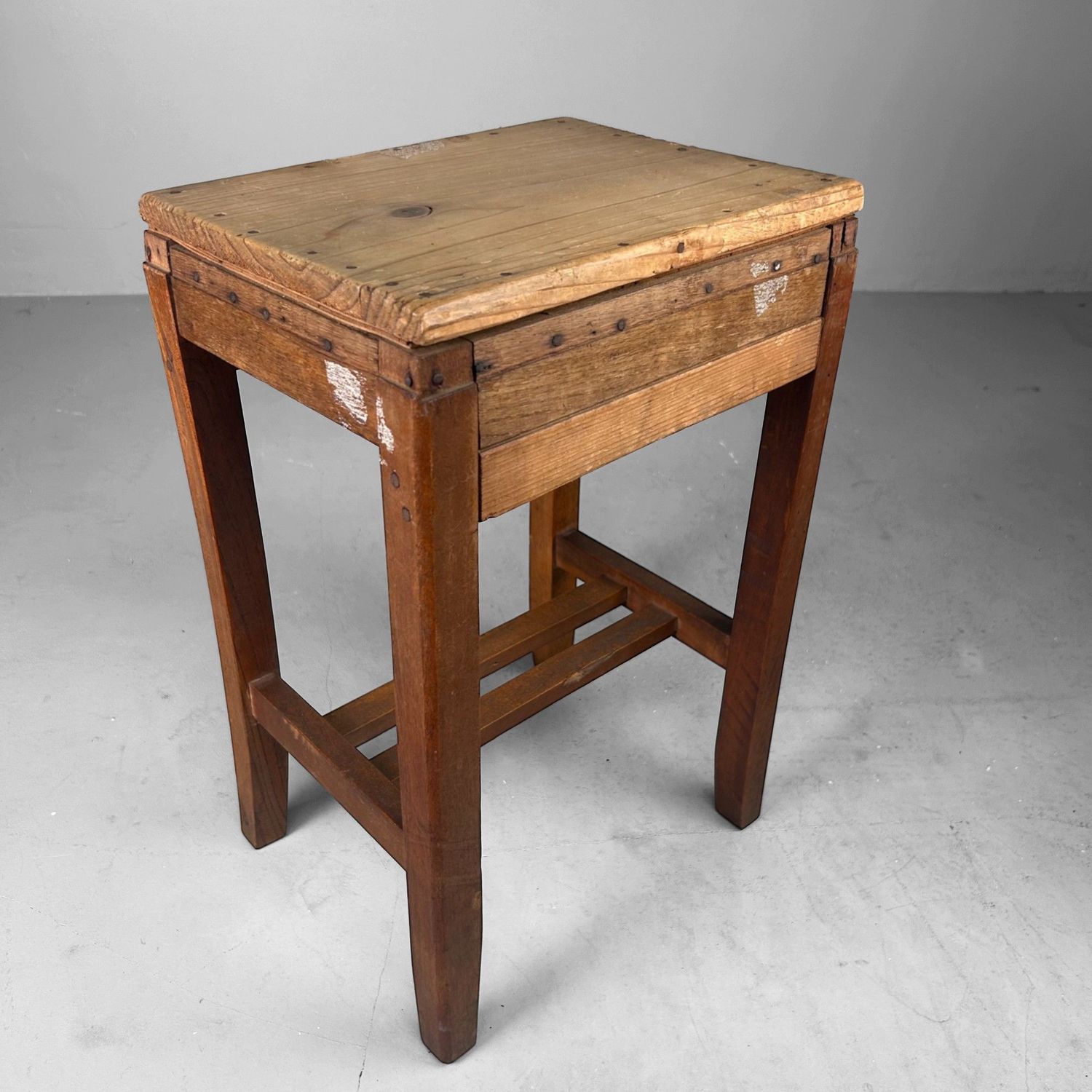 Minimalist Japanese Wooden Stool, Mingei, 1930s