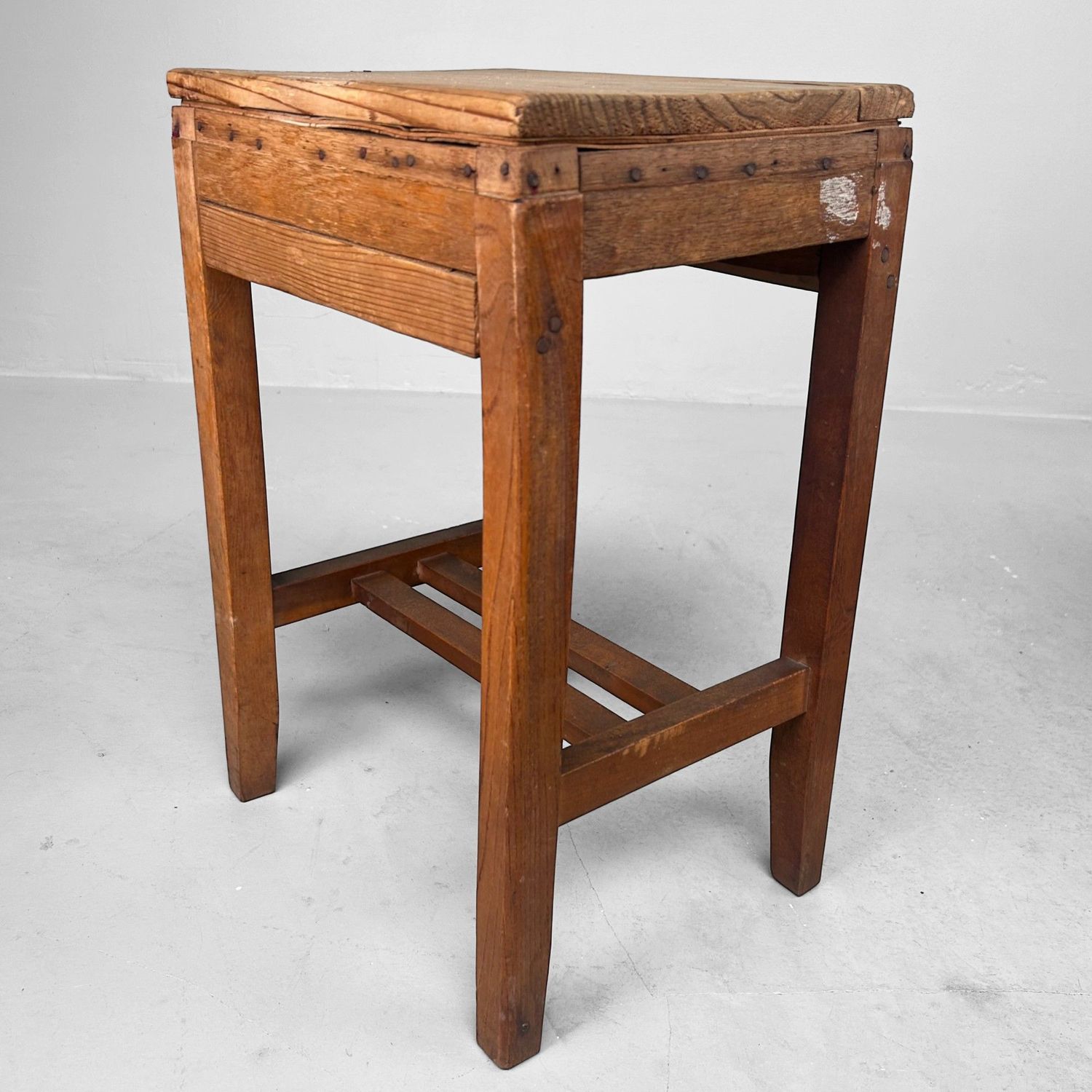 Minimalist Japanese Wooden Stool, Mingei, 1930s