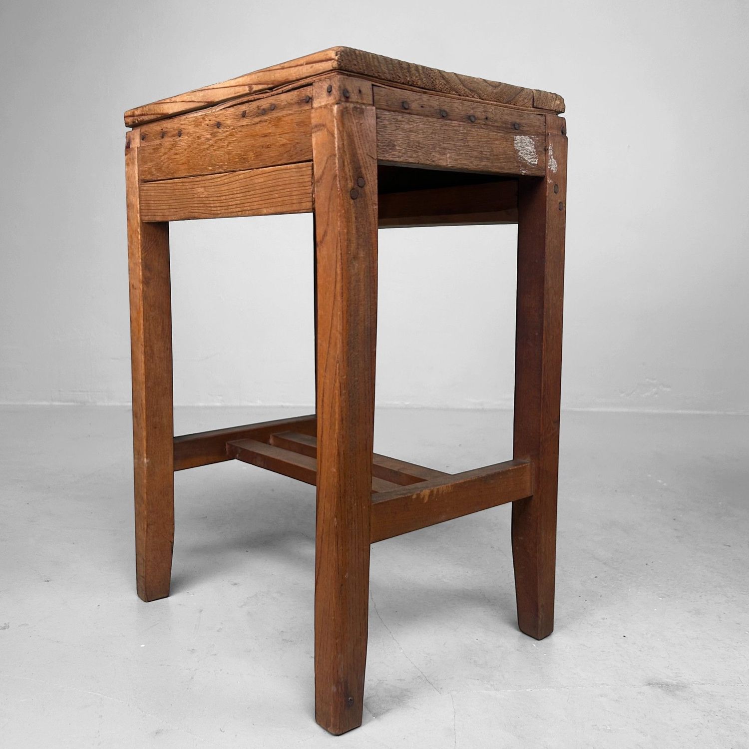 Minimalist Japanese Wooden Stool, Mingei, 1930s