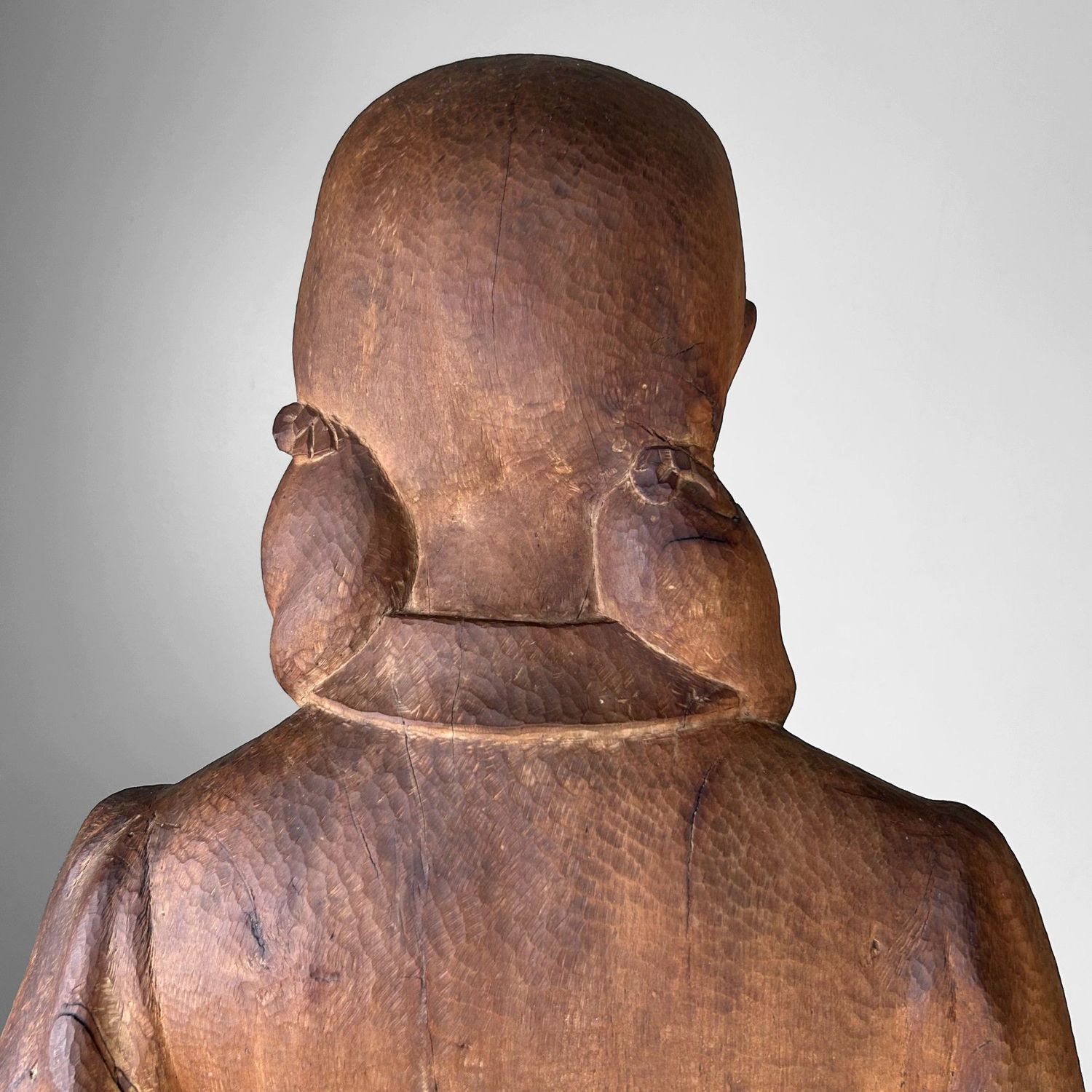 Groot Japans Houten Beeld van een Meisje – Okita Toshinori, 1960 Groot Japans Houten Beeld van een Meisje – Okita Toshinori, 1960