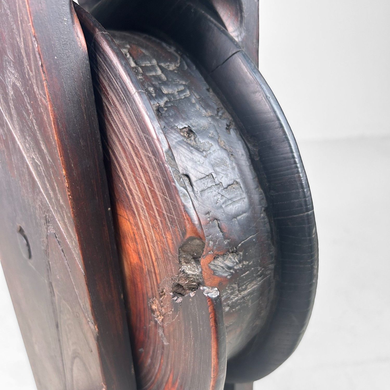 ​Antieke Japanse Houten Katrol – Keyaki-hout, 1900