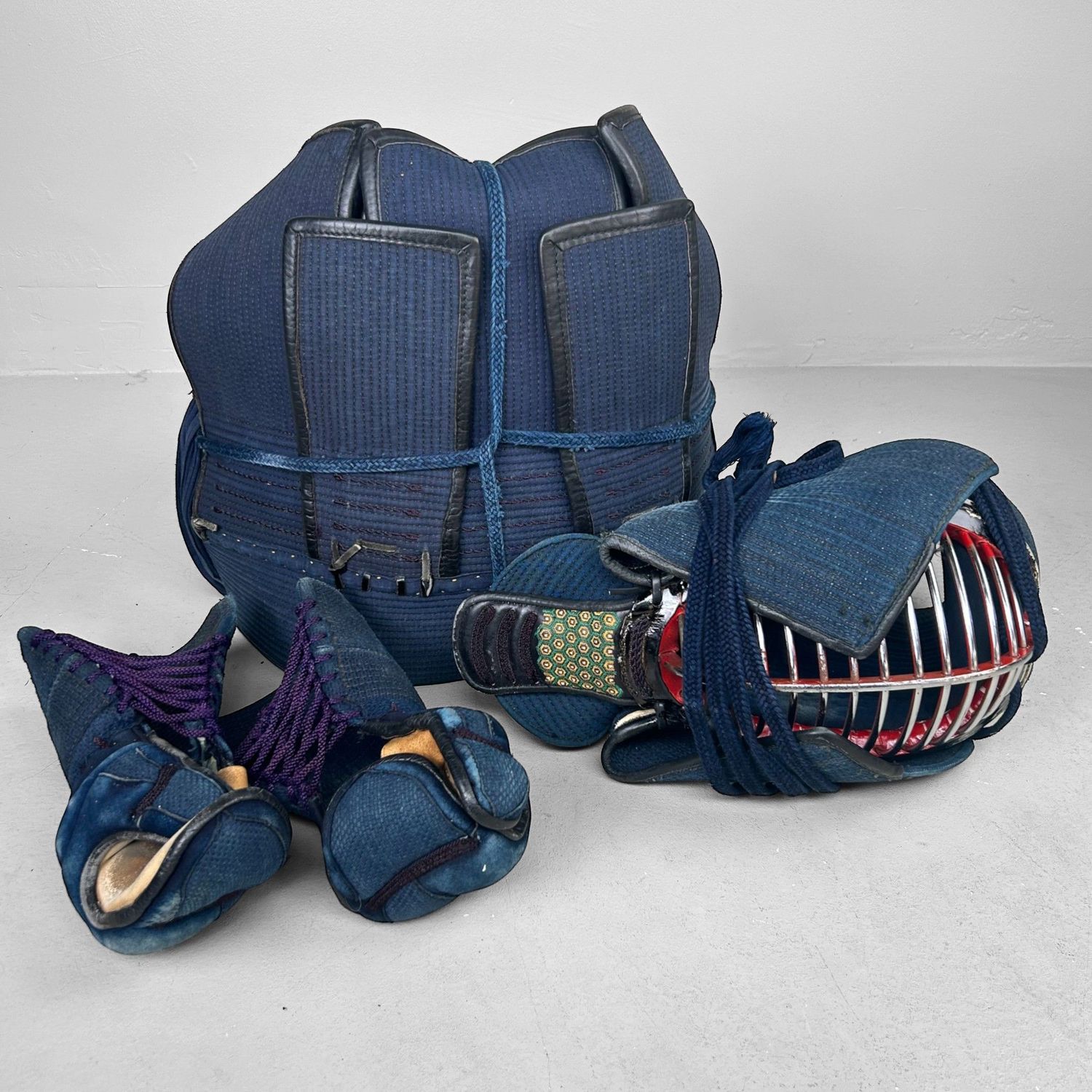 Vintage Kendo Bogu Set – Japan, 1970s