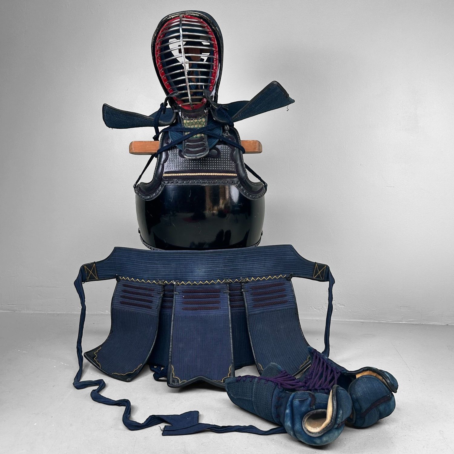 Vintage Kendo Bogu Set – Japan, 1970s