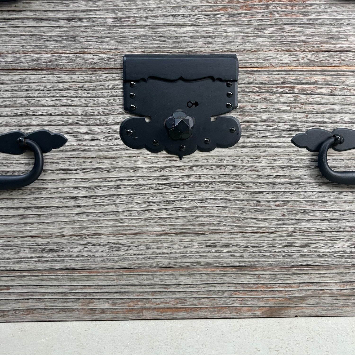 Tweedelige Japanse Kimono-kast (Ishō-dansu), jaren 90 Tweedelige Japanse Kimono-kast (Ishō-dansu), jaren 90