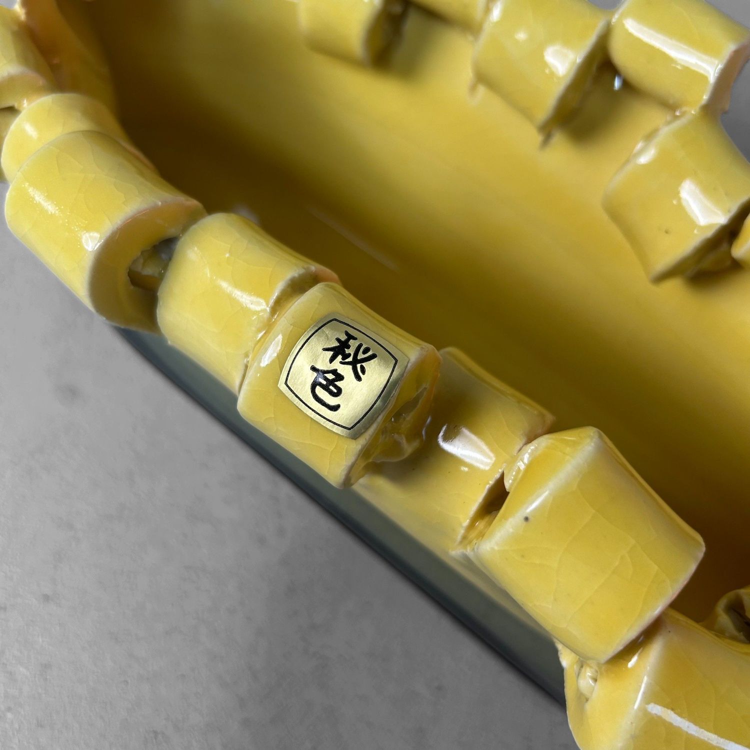 ​Mid-Century Keramieken Ikebana Schaal – Japan, ca. jaren 50