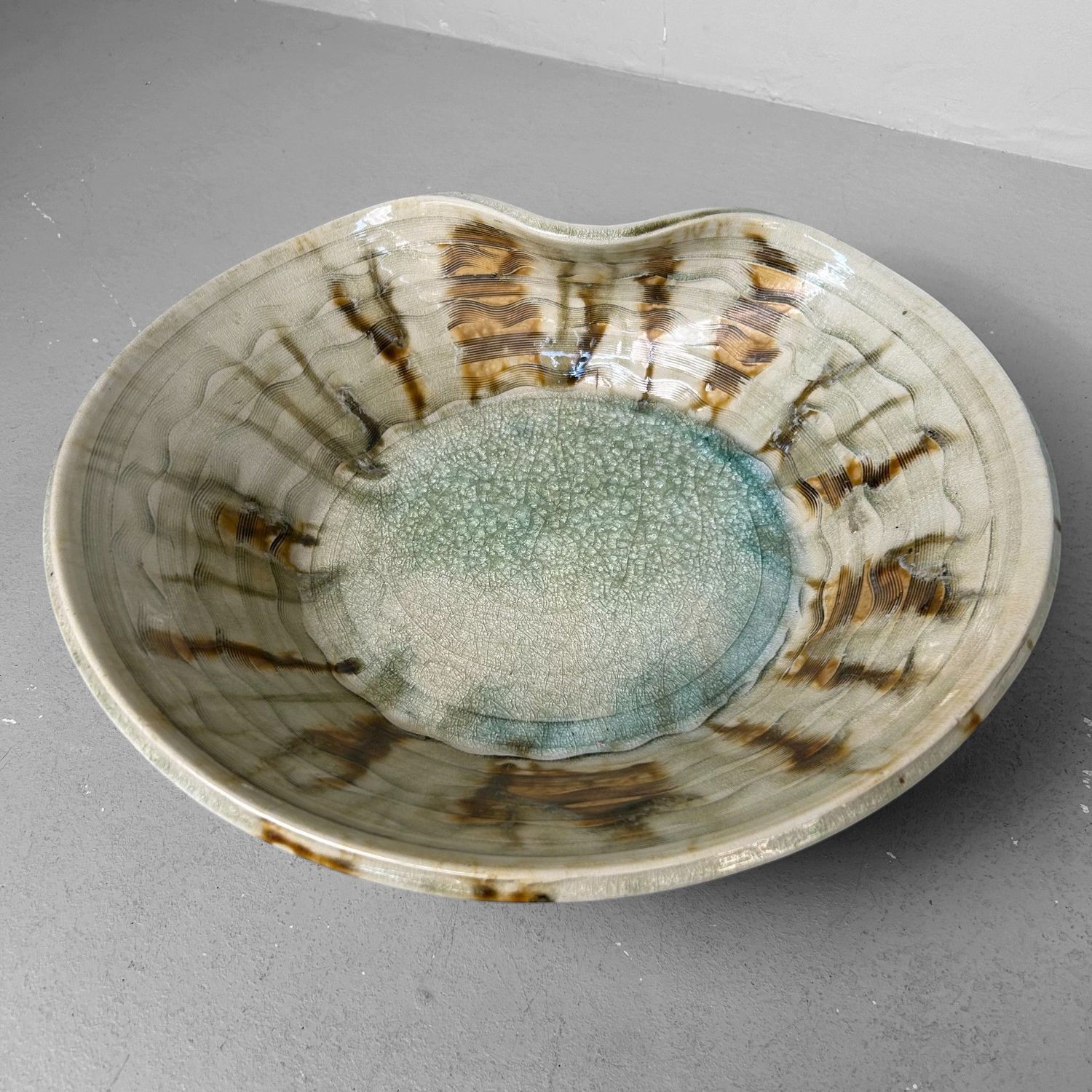 Japanese Mid-Century Organic Ceramic Art Bowl, 1960s