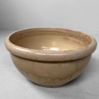 Earthenware Mingei Bowl – Japan, Meiji Period