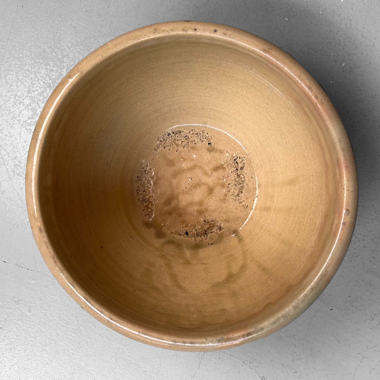 Earthenware Mingei Bowl – Japan, Meiji Period Earthenware Mingei Bowl – Japan, Meiji Period