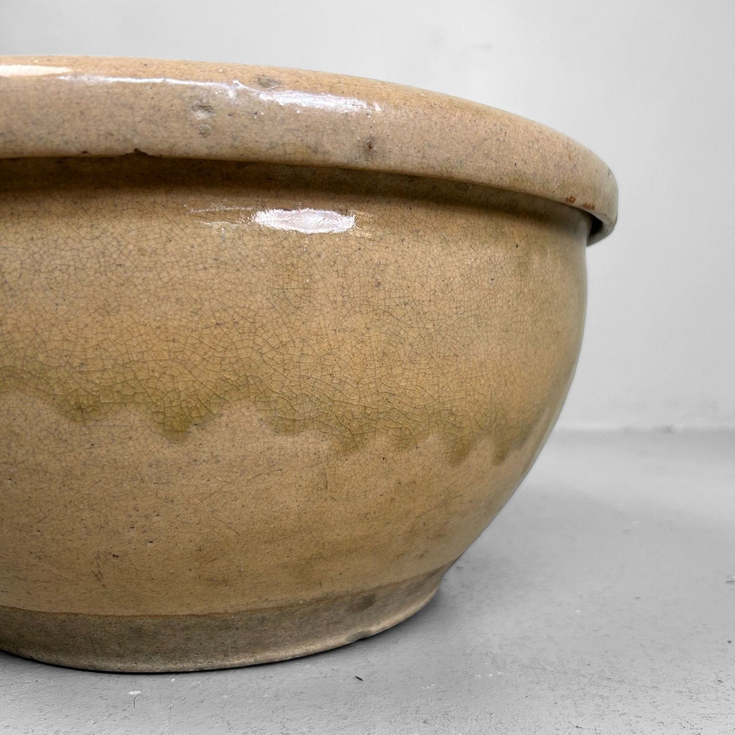 Earthenware Mingei Bowl – Japan, Meiji Period Earthenware Mingei Bowl – Japan, Meiji Period