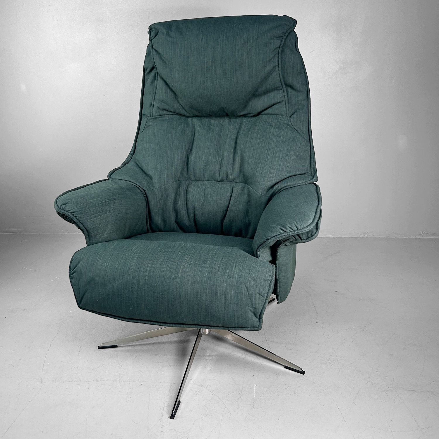​Hjort Knudsen Nordic Relaxfauteuil – Deens Design