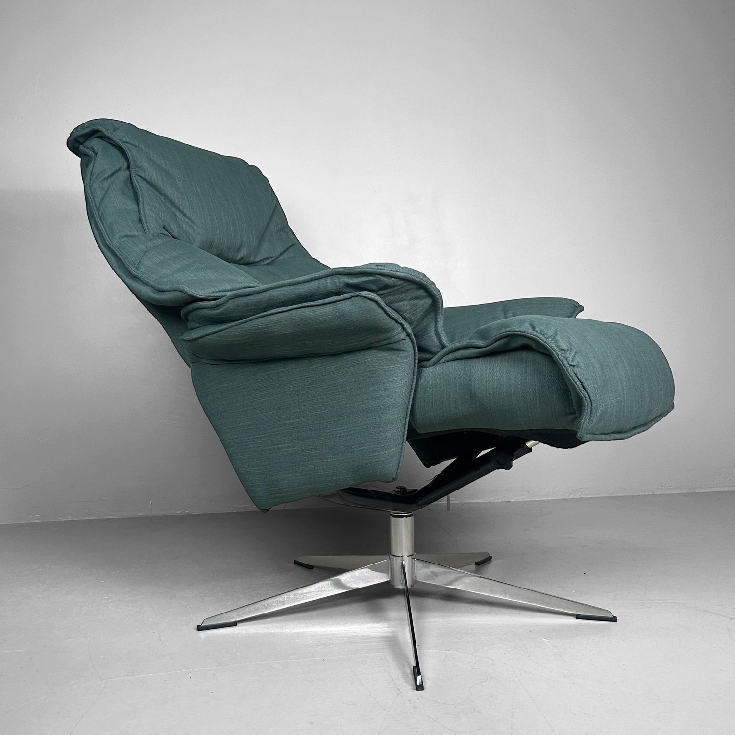 ​Hjort Knudsen Nordic Relaxfauteuil – Deens Design