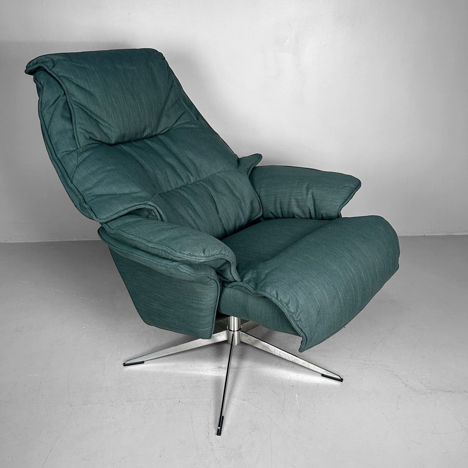 ​Hjort Knudsen Nordic Relaxfauteuil – Deens Design