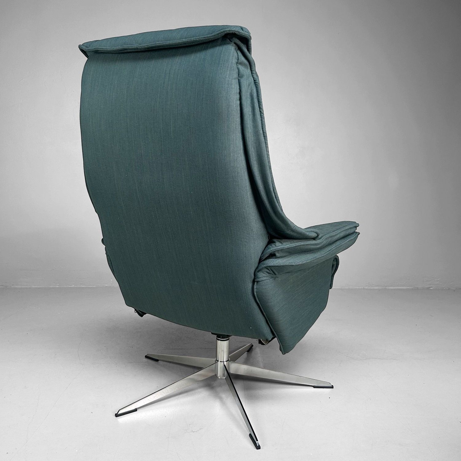 ​Hjort Knudsen Nordic Relaxfauteuil – Deens Design