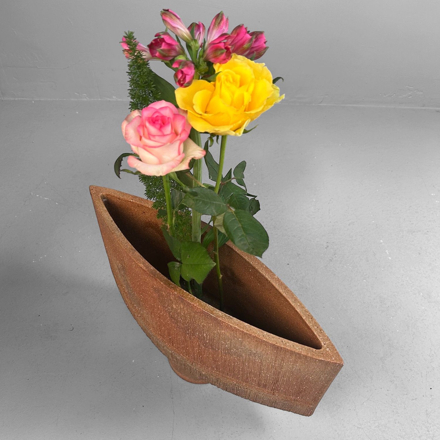 Japanse Keramieken Mid-Century Ikebana Vaas – 1960s Japanse Keramieken Mid-Century Ikebana Vaas – 1960s