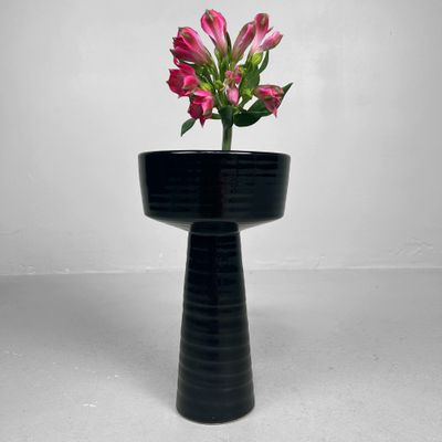 Ikebana Vaas op Hoge Voet – Japan, jaren 60