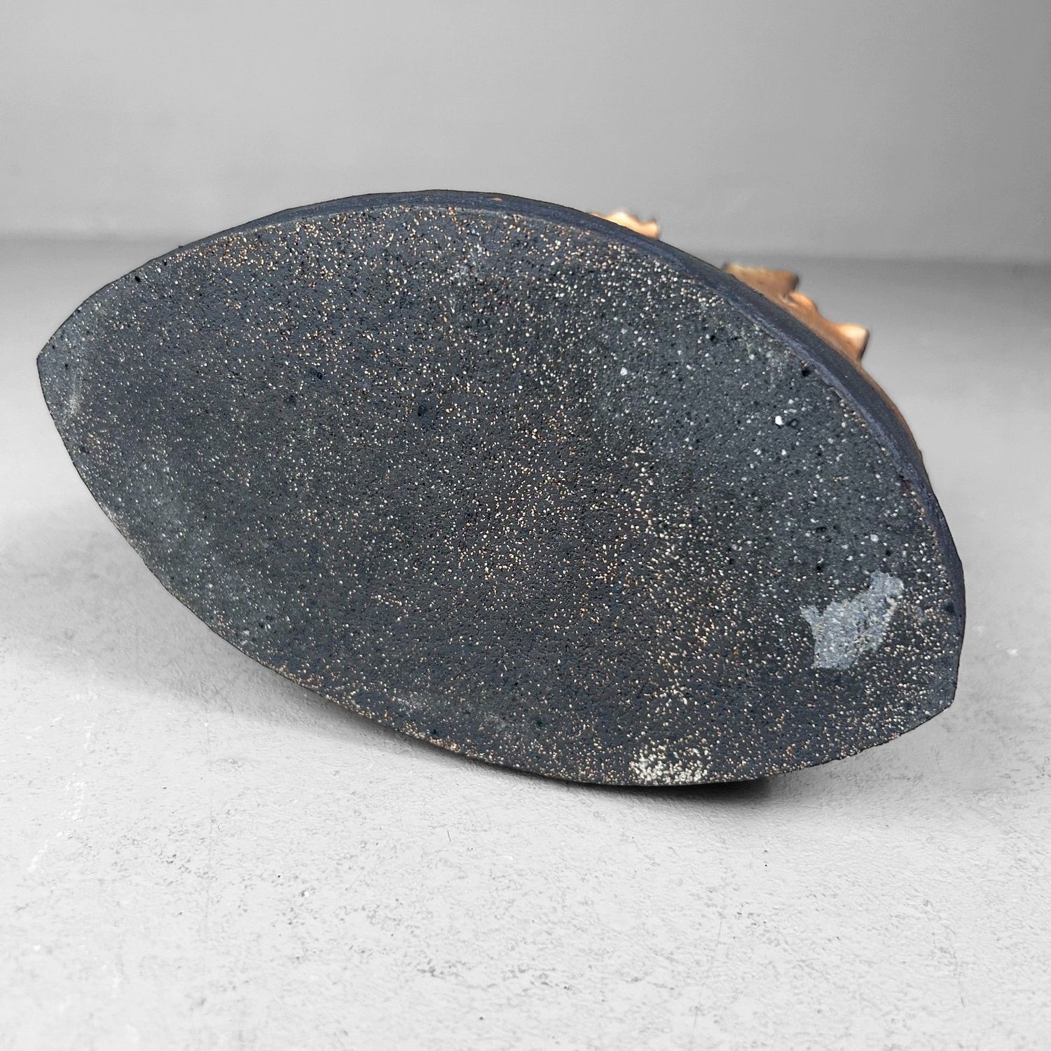 Japanse Brutalistische Ikebana Vaas, Handgemaakt Aardewerk, Jaren ’80