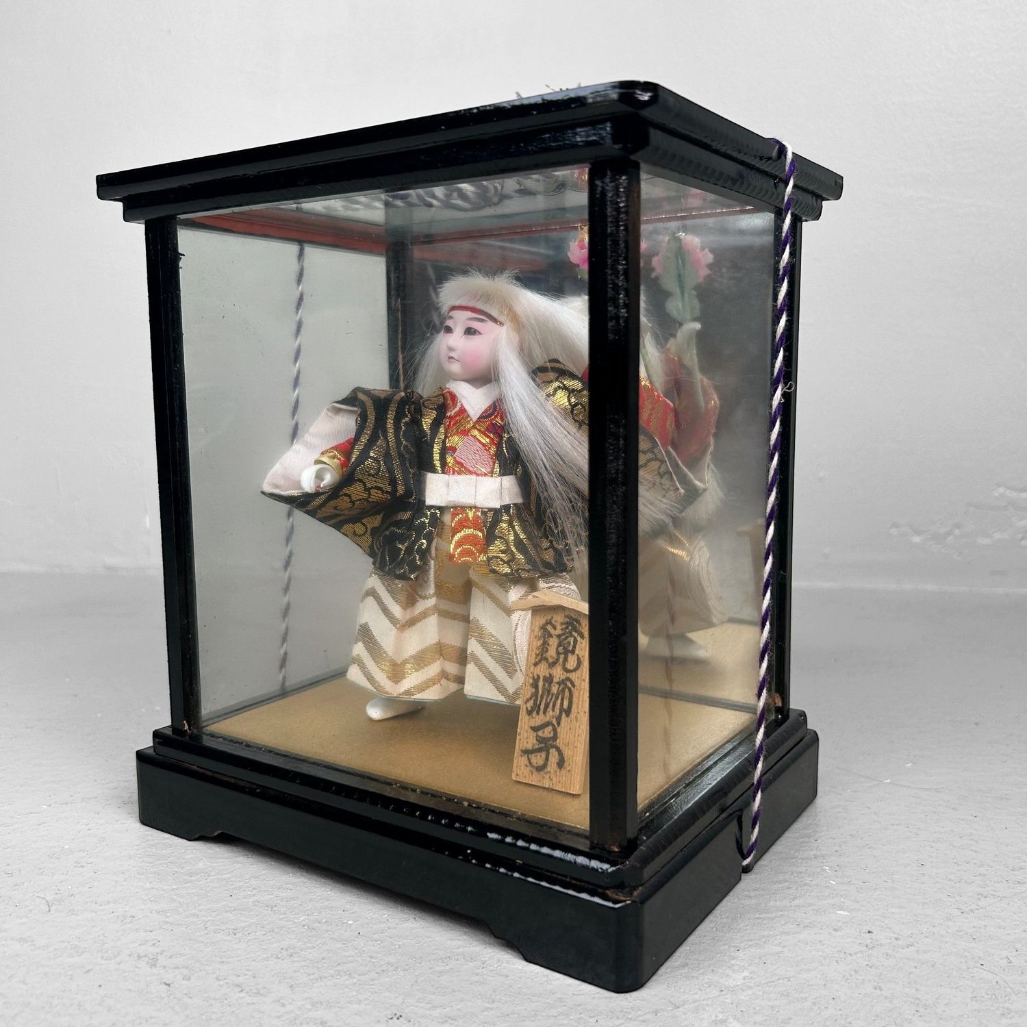 Mid Century Kagamijishi Kabuki-pop – Japan, 1950-1970