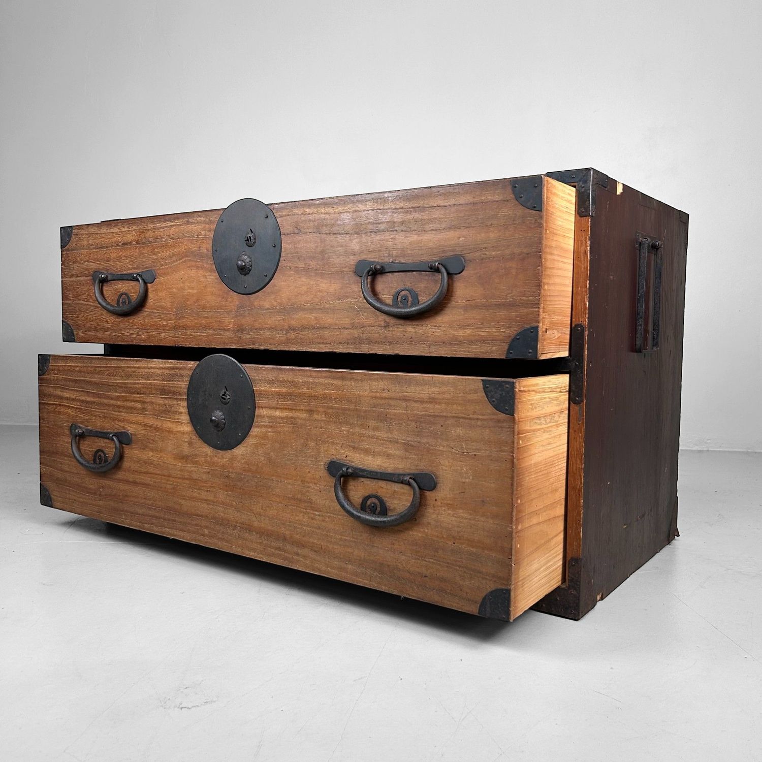 Antieke Japanse Ladekast (Tansu) – Meiji Periode, ca. 1900