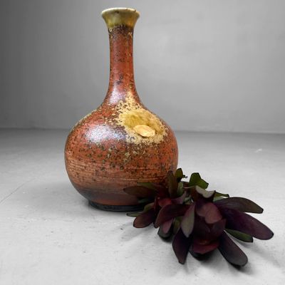 Elegante Shigaraki Ikebana Bloemenvaas – Japan, jaren 80