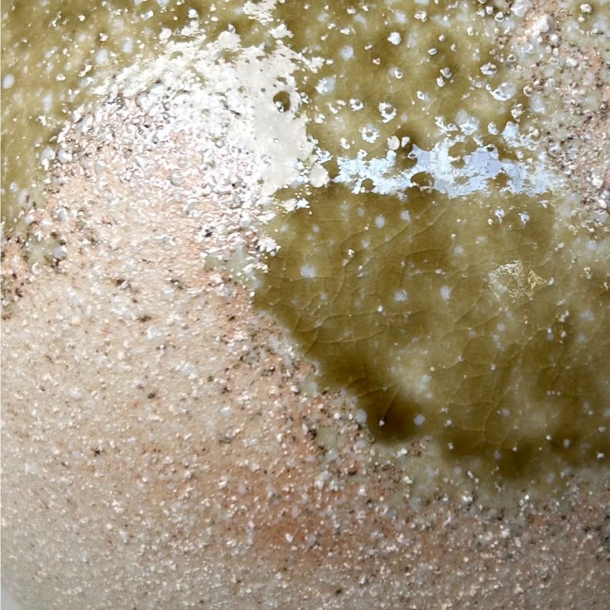 ​Elegante Shigaraki Ikebana Kyūyō Bloemenvaas – Japan, jaren ’80