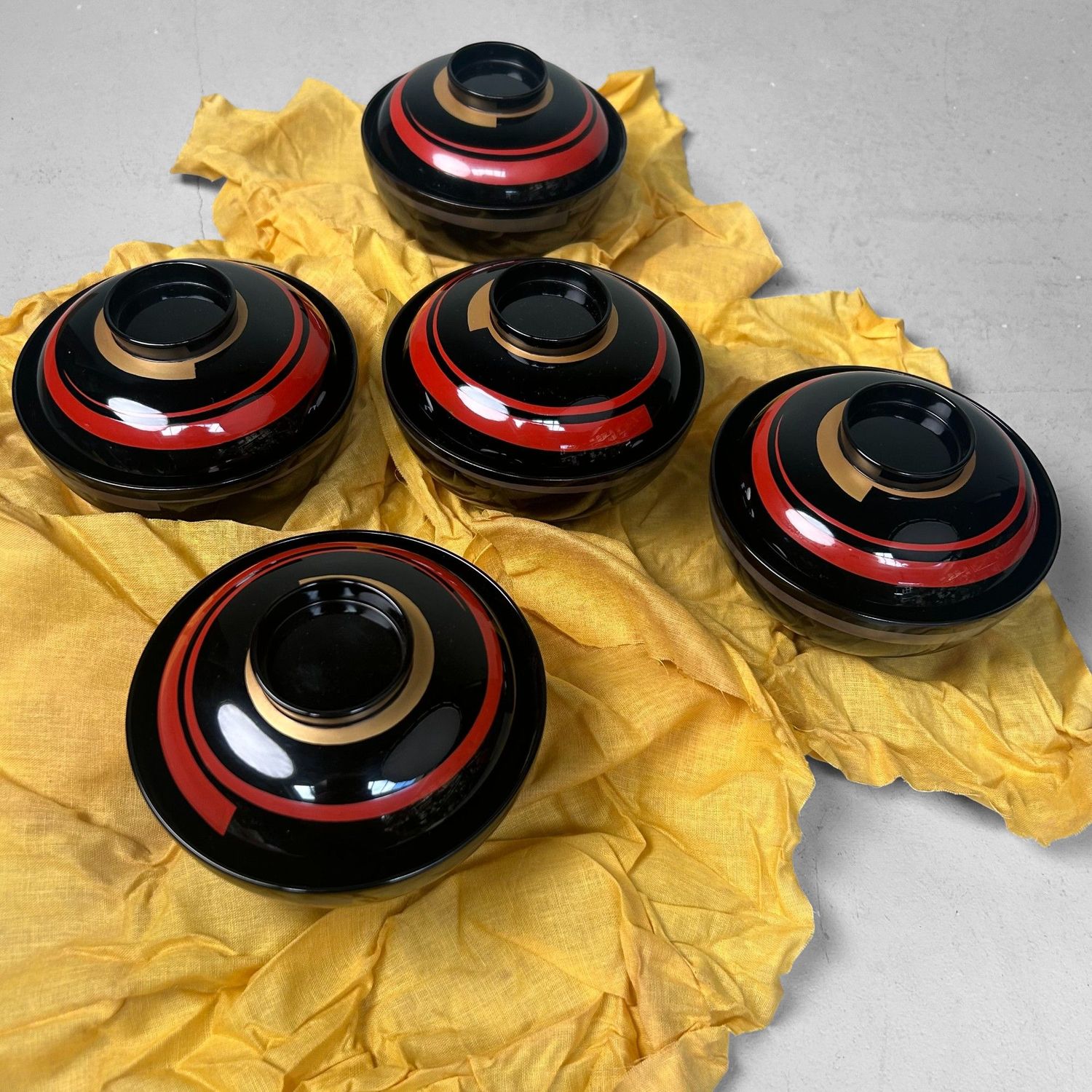 Set of Japanese Lacquerware Bowls – Wajima-nuri, Takasu-dō Ōmukai, 1970s