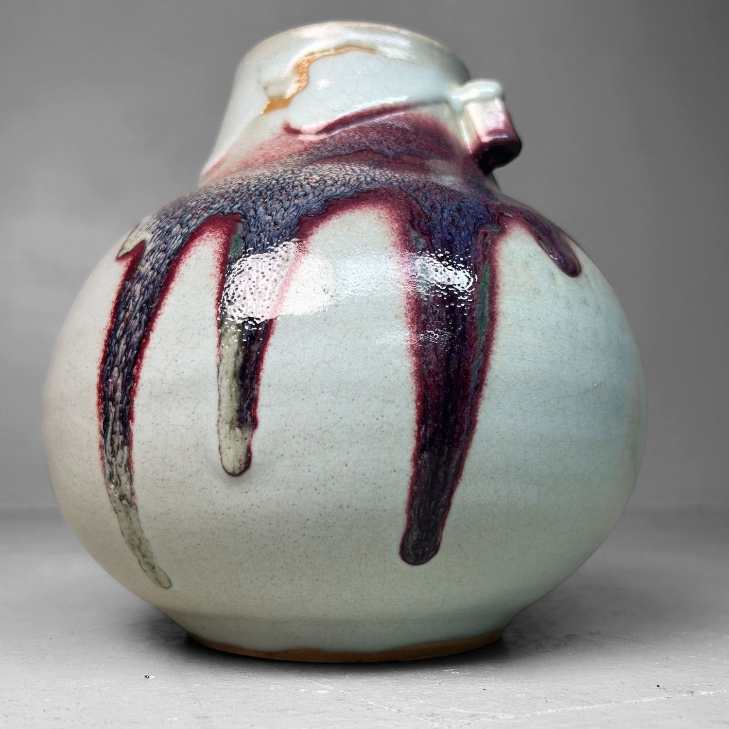 Japanese Ceramic Ikebana Vase – Hakuyū Shiban Kabin, 1980s Japanese Ceramic Ikebana Vase – Hakuyū Shiban Kabin, 1980s